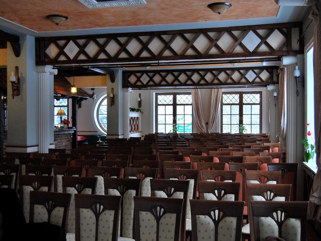 Hotel Jankow Żary Exteriör bild